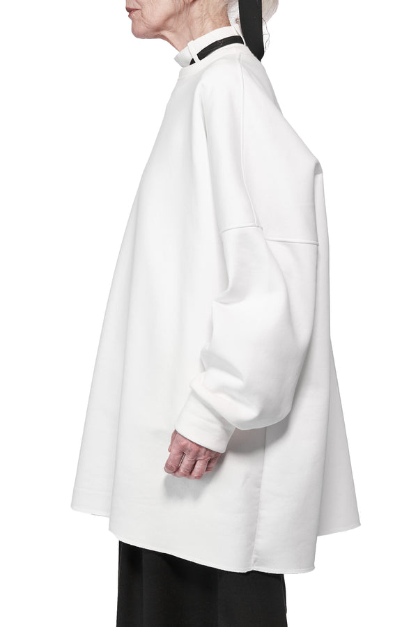 X TIN SWEATER - WHITE
