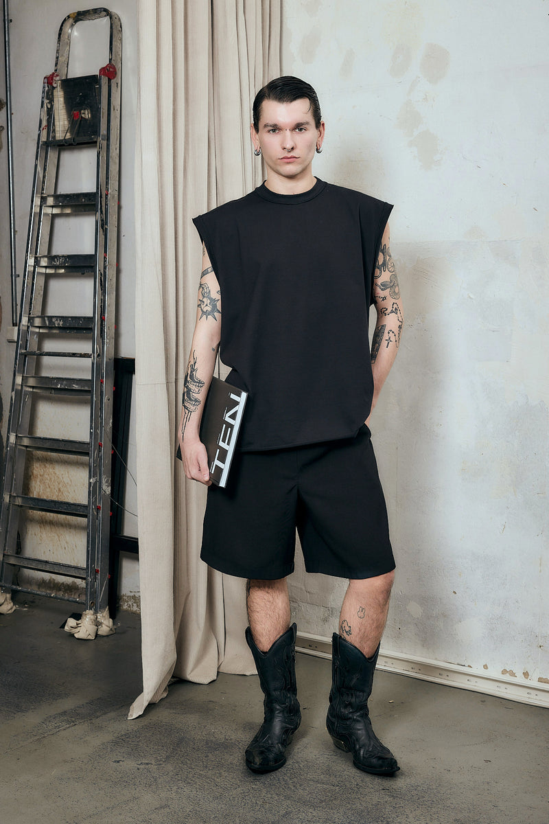 MACHO TOP - BLACK
