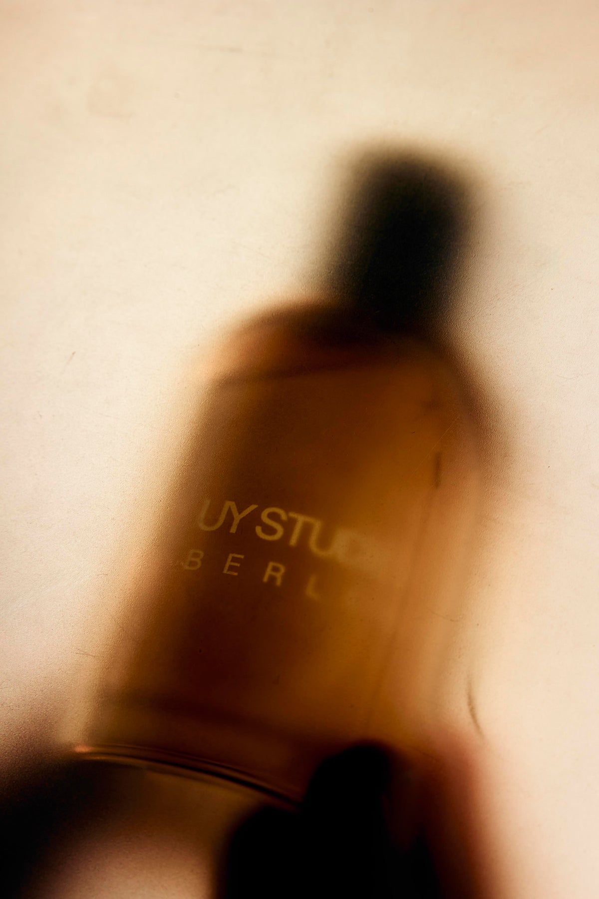 UY Studio Berlin premium niche fragrance collection featuring unique unisex scents, high quality perfumes, room sprays and scented candles, designed in Berlin, Germany.